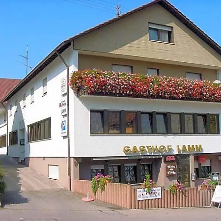 Lamm Hotel 3*